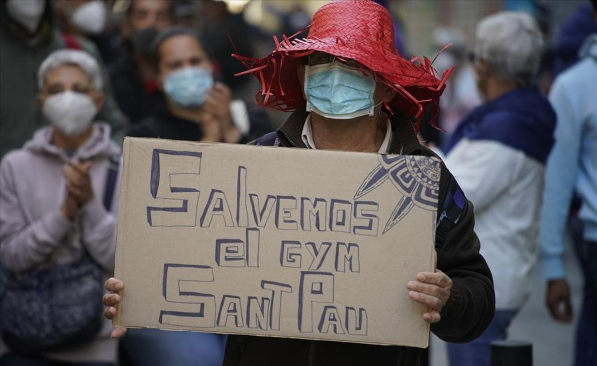 Movilización para salvar el gimnasio Sant Pau, el pasado mes de octubre. Movilización para salvar el gimnasio Sant Pau, el pasado mes de octubre.