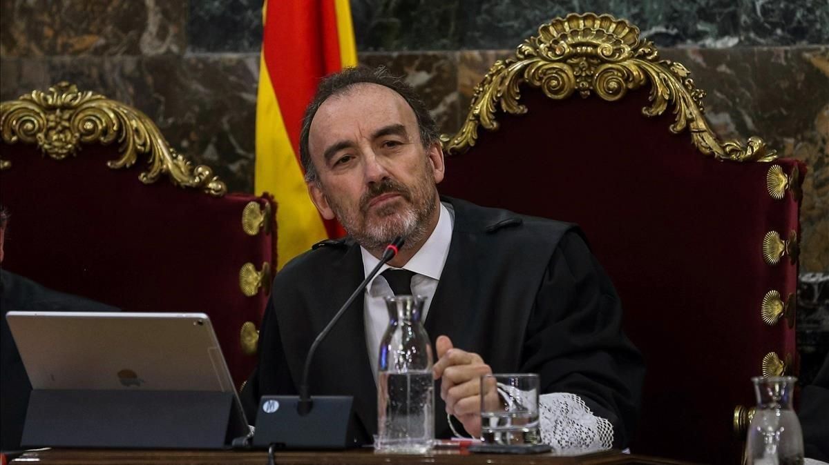 El presidente del tribunal del ’procés’, Manuel Marchena, en la sesión de este miércoles, en la que el juicio ha quedado visto para sentencia. El presidente del tribunal del ’procés’, Manuel Marchena, en la sesión de este miércoles, en la que el juicio ha quedado visto para sentencia.