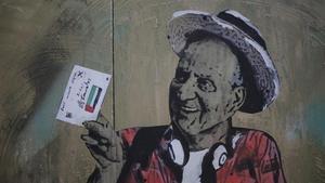 Pintura del artista TvBoy sobre Juan Carlos en Barcelona