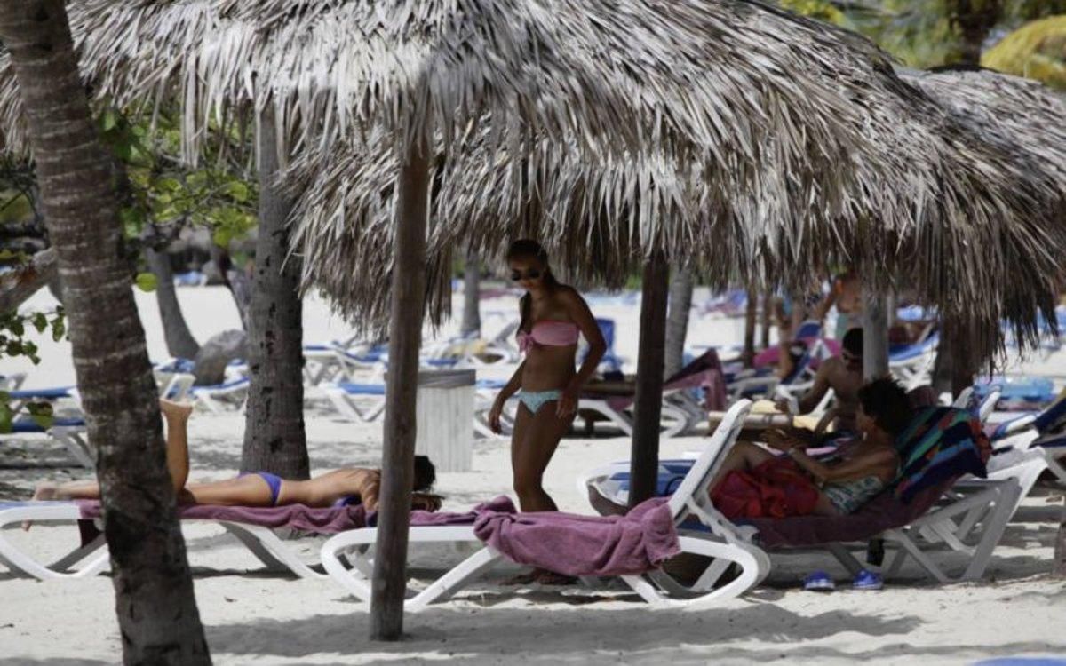 Cuba reabre sus fronteras al turismo internacional Cuba reabre sus fronteras al turismo internacional