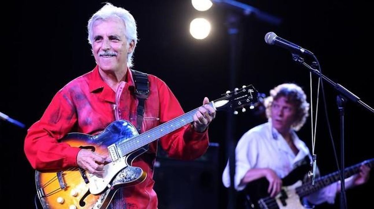 Kiko Veneno, durante un concierto en Barcelona. Kiko Veneno, durante un concierto en Barcelona.