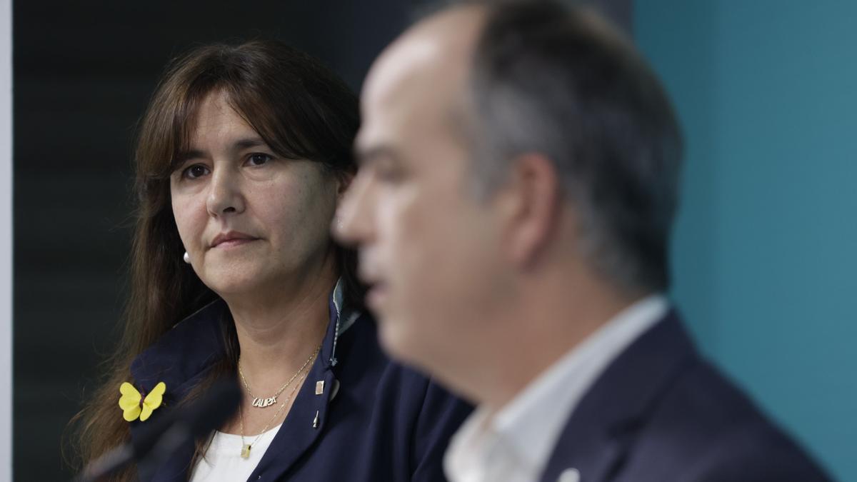 La presidenta de Junts, Laura Borràs, y el secretario general del partido, Jordi Turul