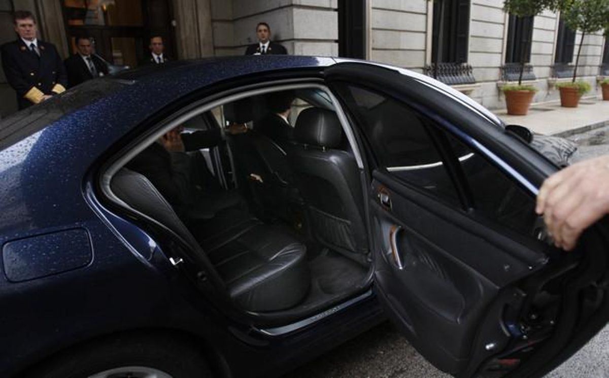 Coche oficial del expresidente del Congreso José Bono. Coche oficial del expresidente del Congreso José Bono.
