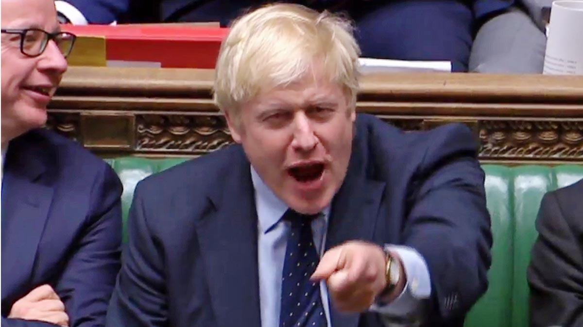 El Parlamento británico veta el ’brexit’ duro de Johnson.