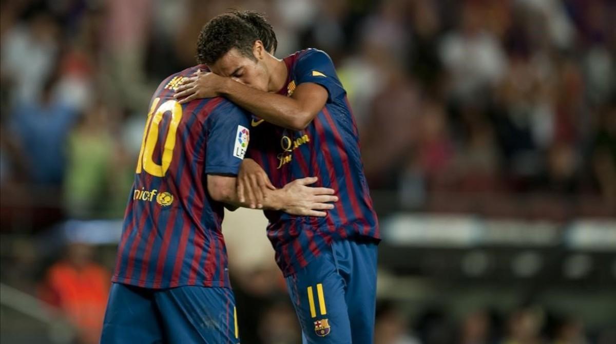 Thiago Alcántara y Leo Messi se felicitan tras un gol del argentino al Villarreal.