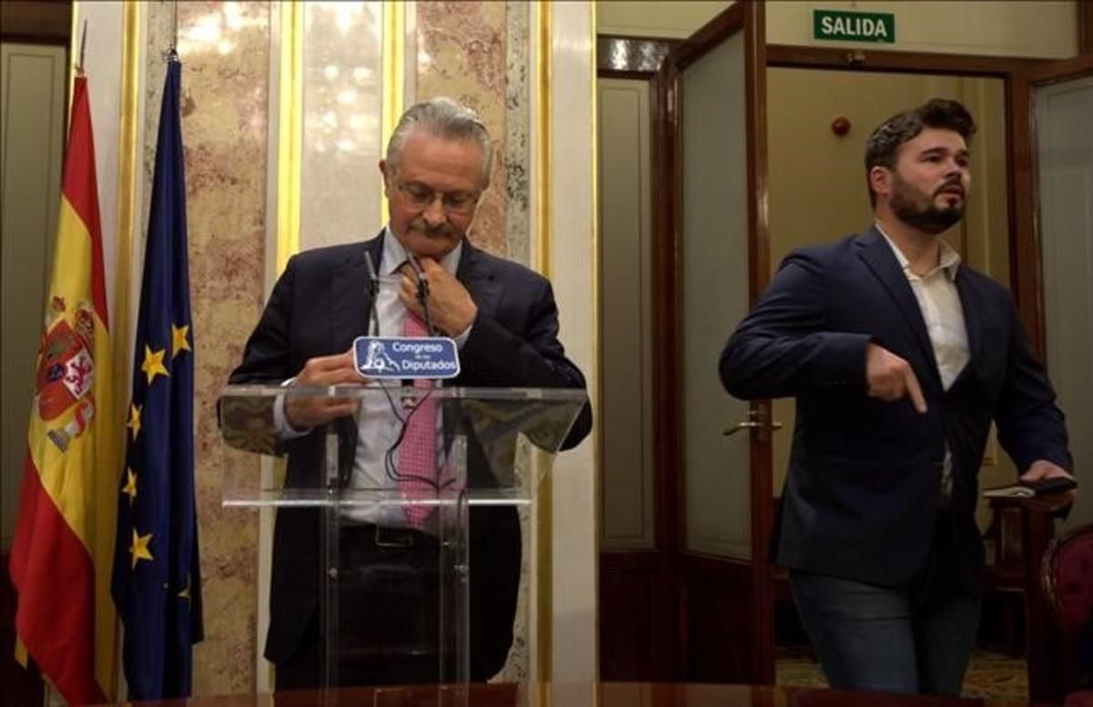 Antonio Trevín, junto a Gabriel Rufián, en el Congreso de los Diputados. Antonio Trevín, junto a Gabriel Rufián, en el Congreso de los Diputados.