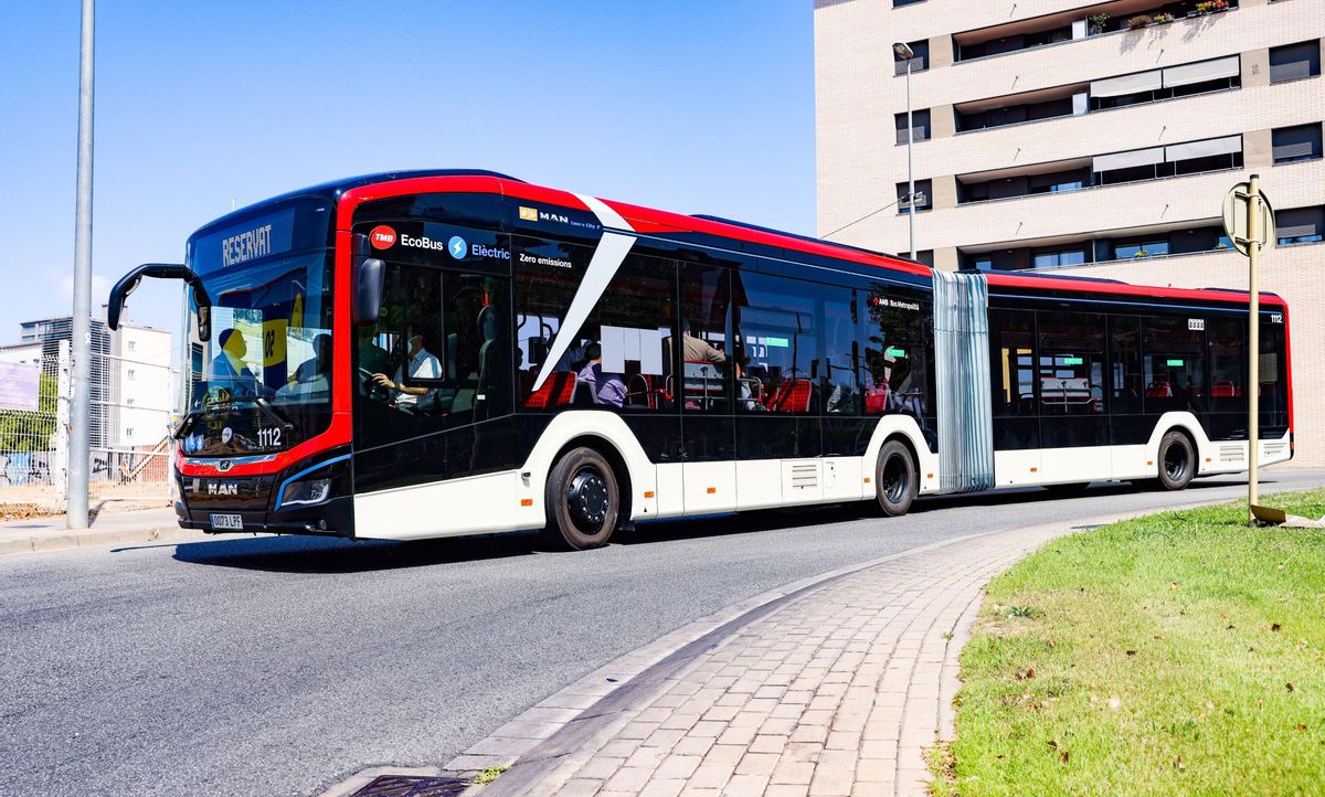 Autobús MAN Lion’s City 18E 100% eléctrico durante la prueba piloto en la nueva C-245 Autobús MAN Lion’s City 18E 100% eléctrico durante la prueba piloto en la nueva C-245