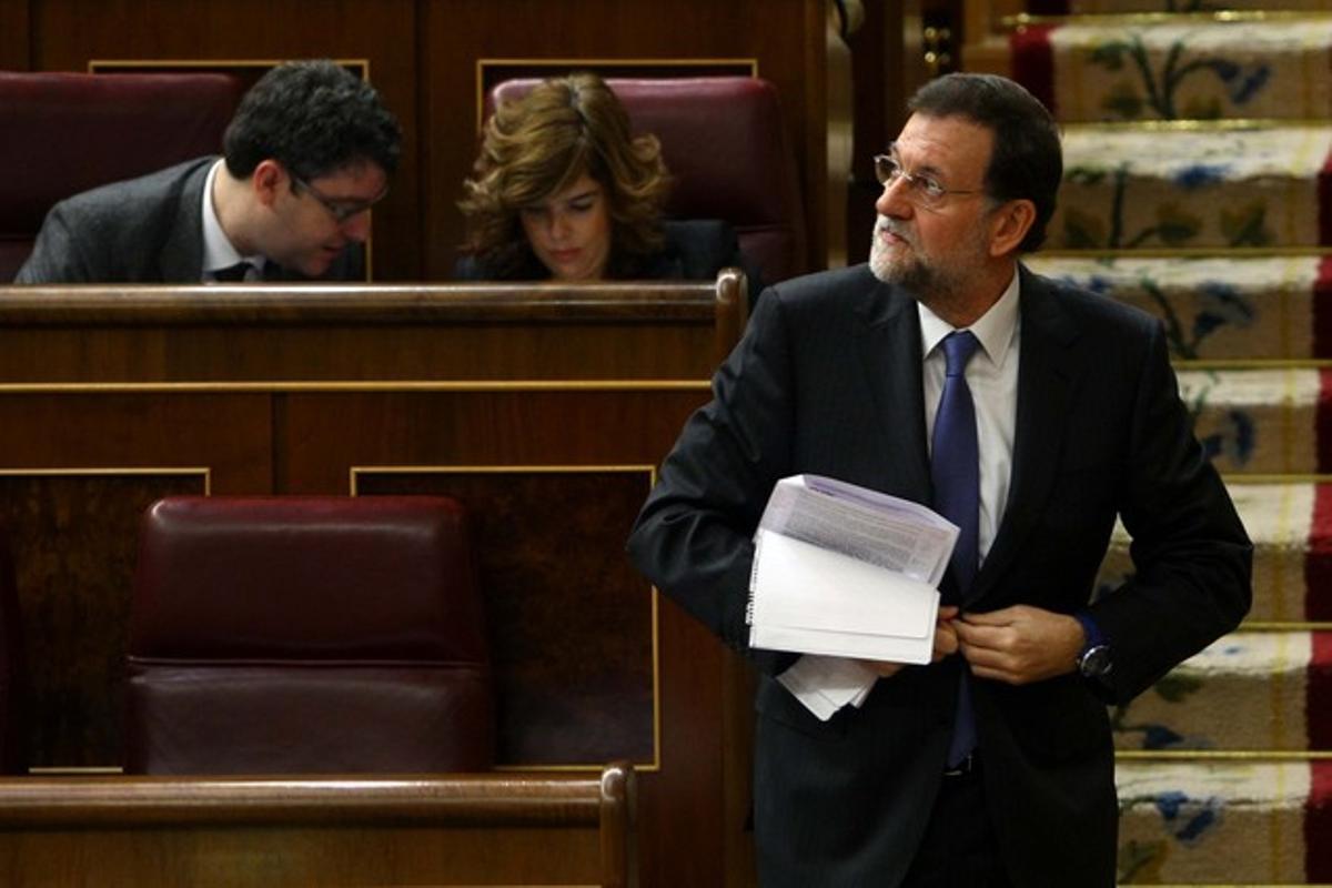 Mariano Rajoy se dirige a la tribuna, este martes, en el debate de investidura.