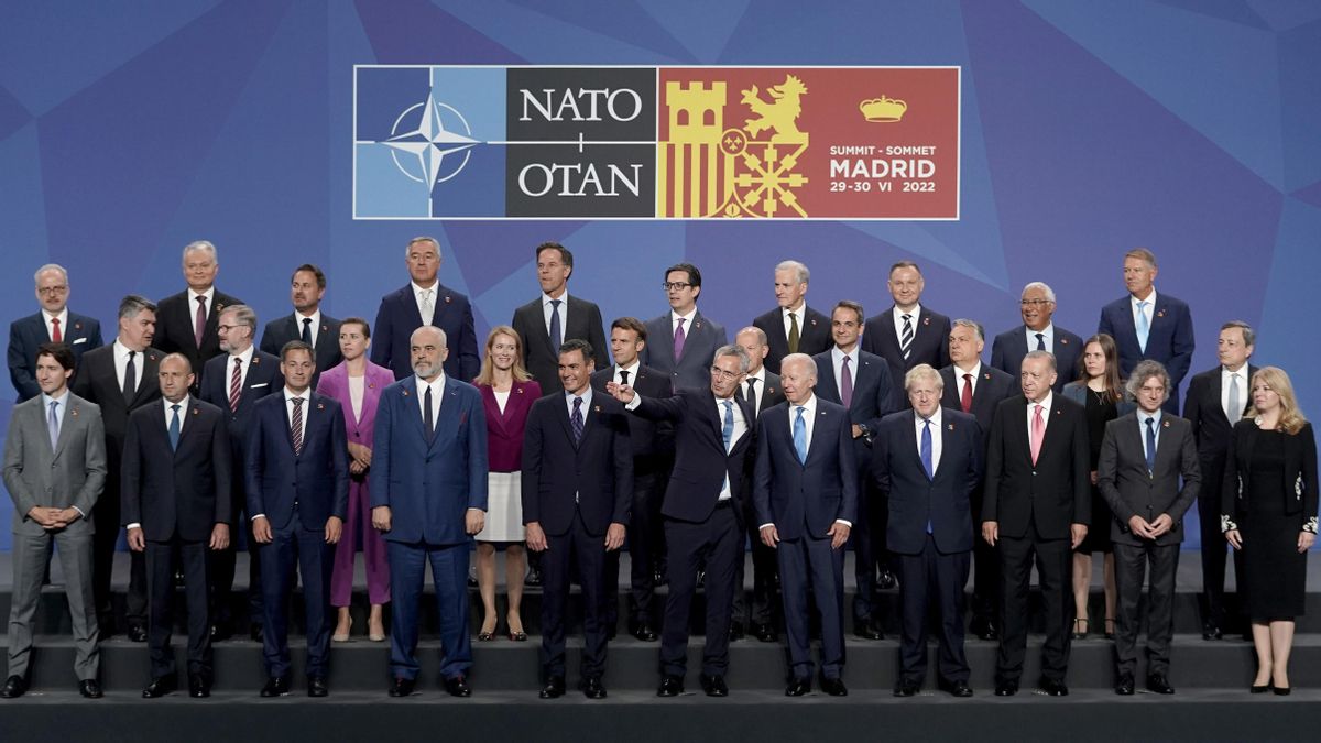 Foto de familia de la cumbre de la OTAN en Madrid. Foto de familia de la cumbre de la OTAN en Madrid.