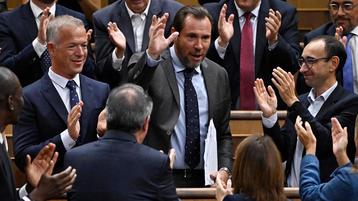 Las frases de Óscar Puente contra Feijóo en el debate de investidura