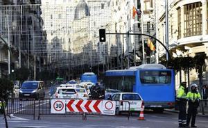 Restricciones de tráfico en la Gran Vía madrileña en las pasadas navidades.