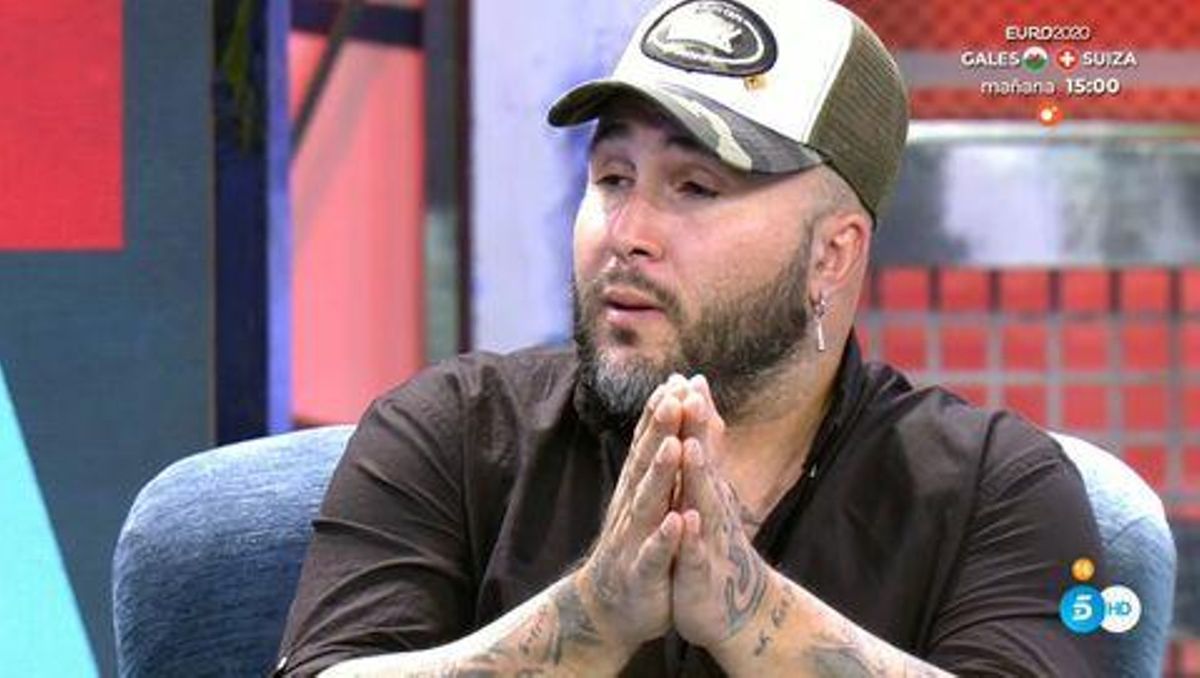 Kiko Rivera abandona las redes sociales tras su entrevista en 'Viernes Deluxe' Kiko Rivera abandona las redes sociales tras su entrevista en 'Viernes Deluxe'