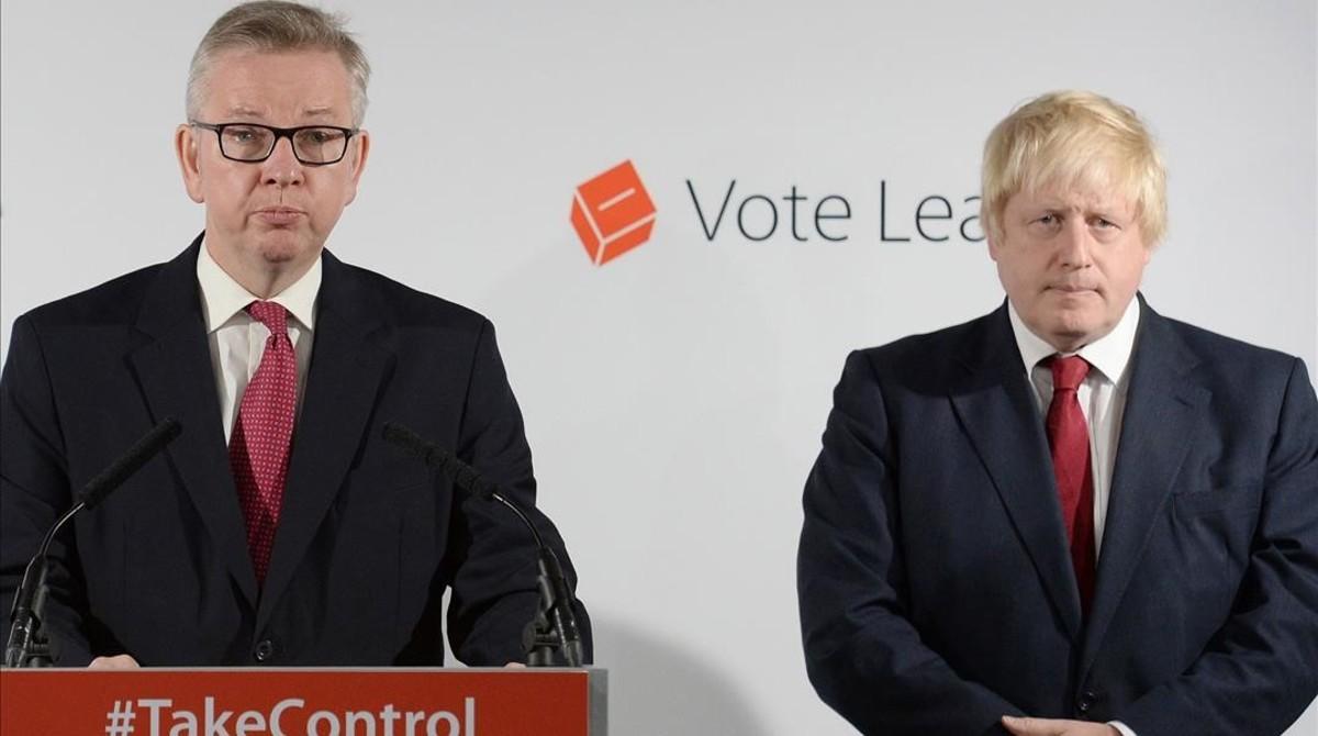 Michael Gove (izquierda) y Boris Johnson durante la campaña a favor del brexit. 