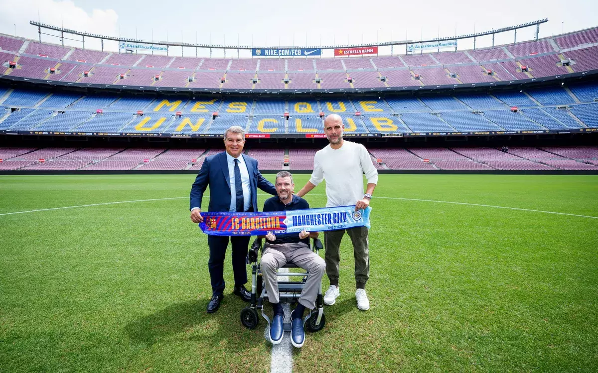 Joan Laporta, Juan Carlos Unzué y Pep Guardiola en el Spotify Camp Nou 