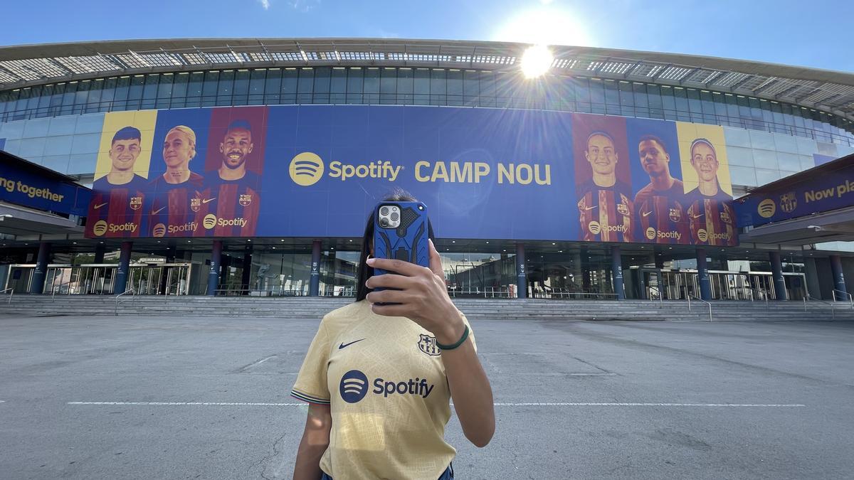 Spotify comença a exhibir el seu nom al Camp Nou