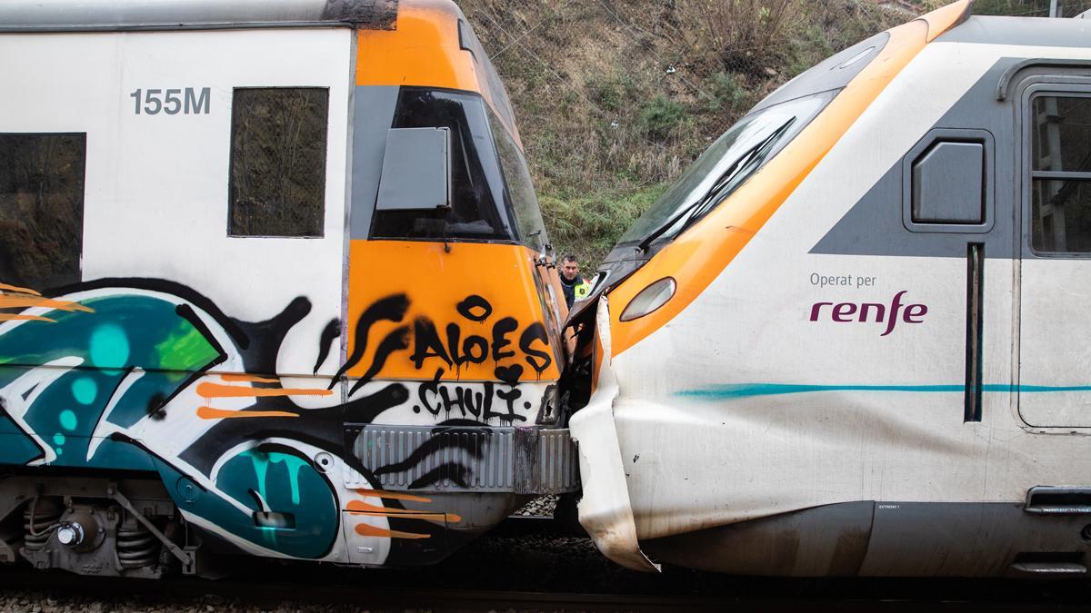 El xoc de trens a Montcada torna a posar el focus en les deficiències de Rodalies