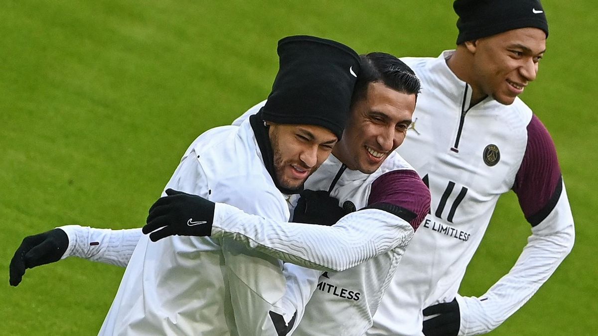 Neymar, Di María y Mbappé en el entrenamiento del PSG de este martes en Múnich. Neymar, Di María y Mbappé en el entrenamiento del PSG de este martes en Múnich.