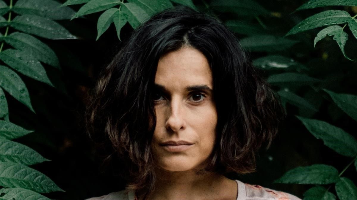 Cristina Branco: «La humanitat viu en un xoc» Cristina Branco: «La humanitat viu en un xoc»