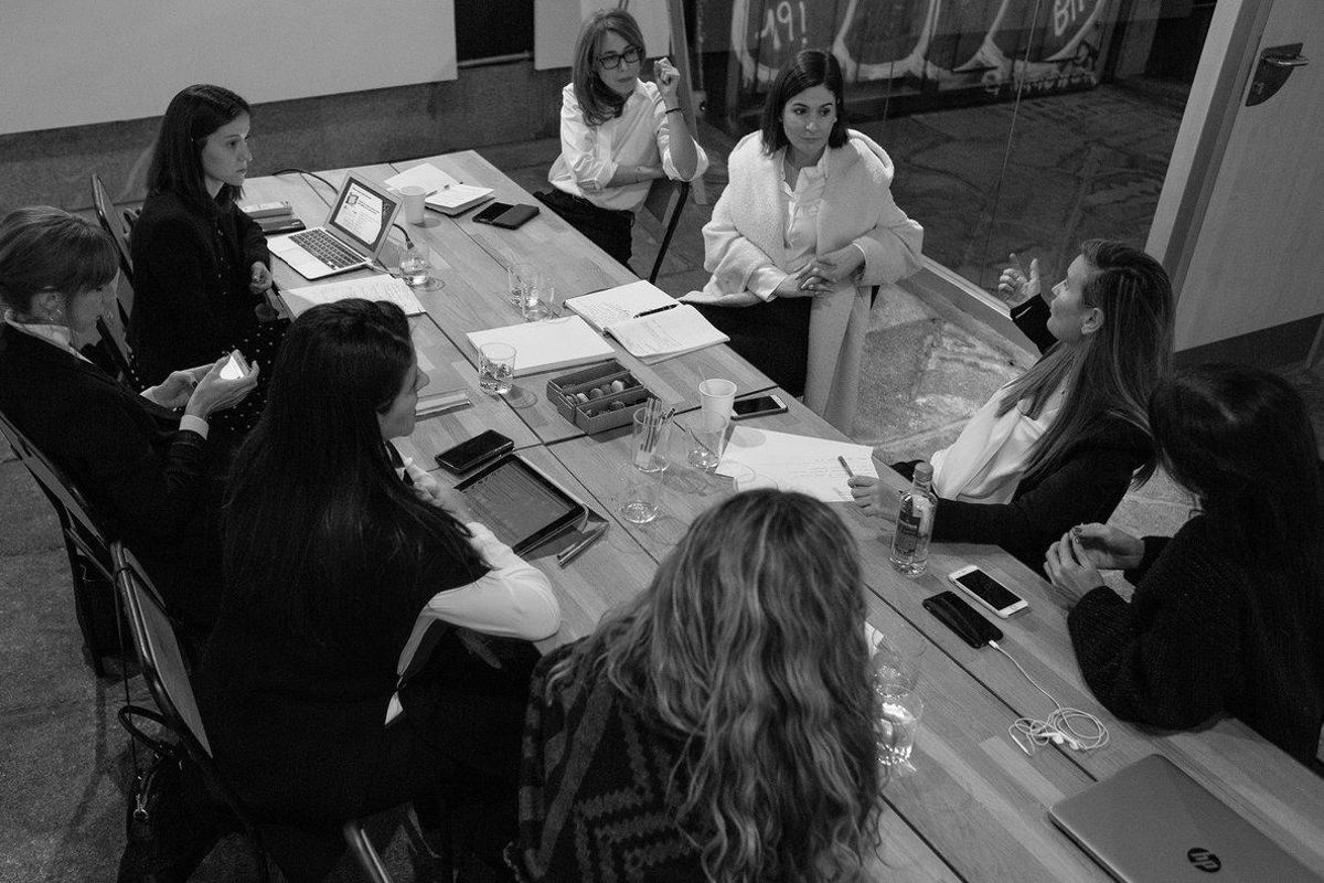 Imagen de un encuentro de las integrantes de Women In Tech Imagen de un encuentro de las integrantes de Women In Tech