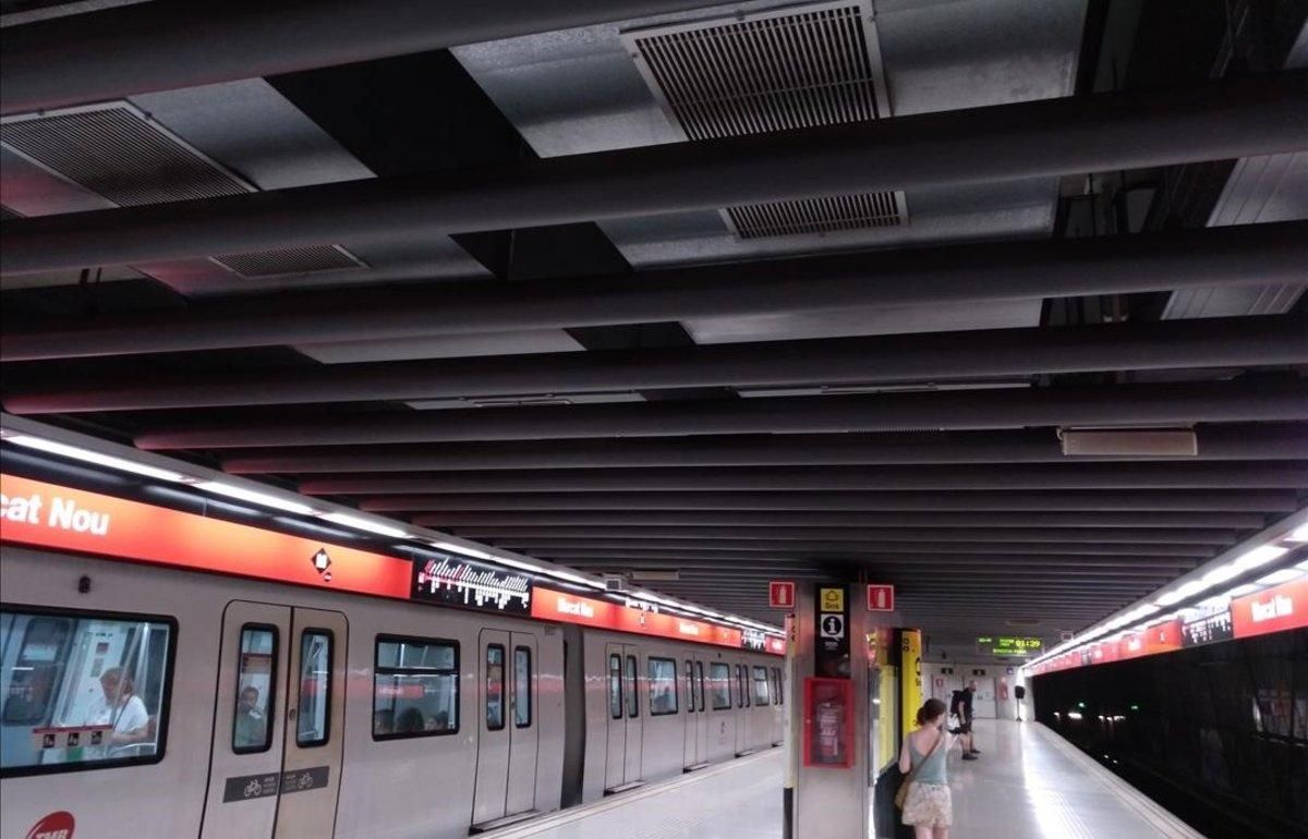 El sistema de ventilación del metro en una estación de la Línea 1. El sistema de ventilación del metro en una estación de la Línea 1.