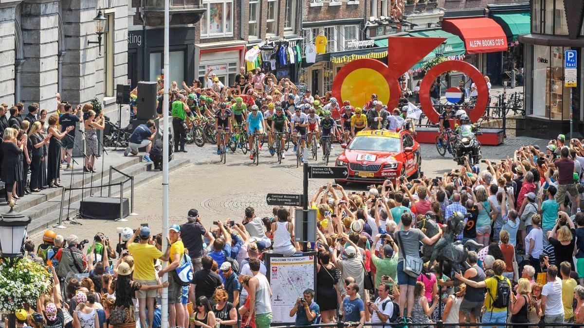 La Vuelta desfermarà la bogeria a Holanda