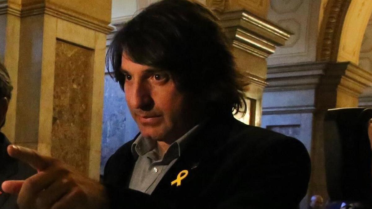 Acusat el vicepresident de Junts, Francesc de Dalmases, d’intimidar una periodista del ‘FAQS’