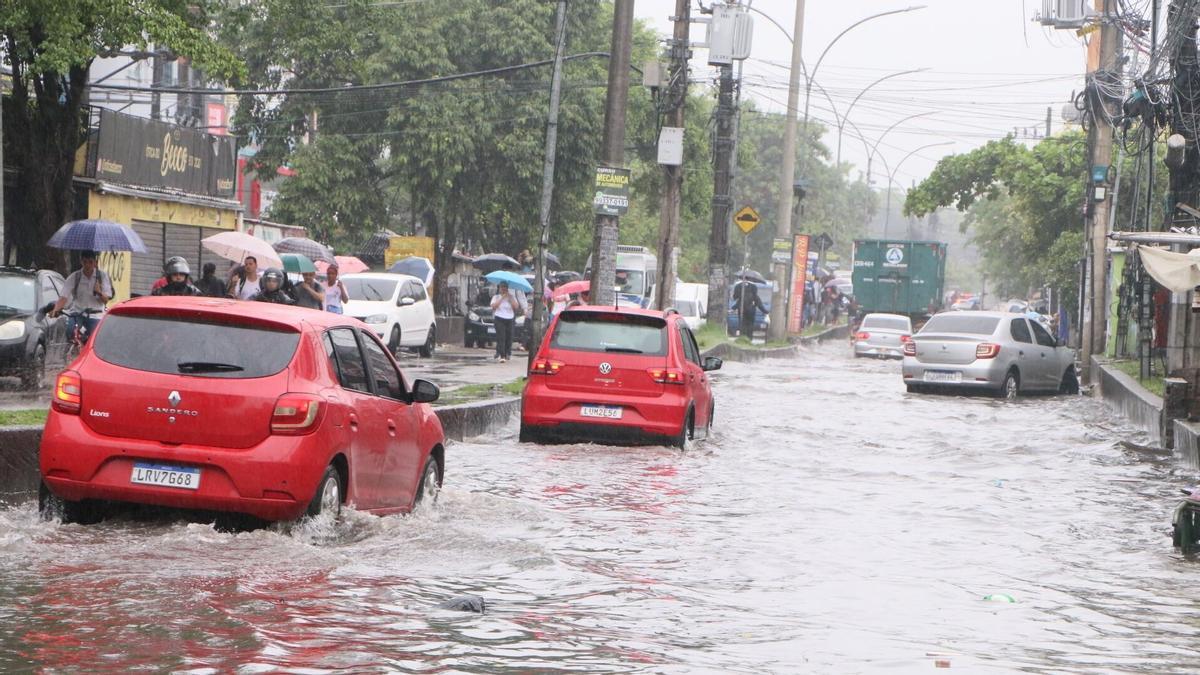 Al menos 33 muertos por las fuertes lluvias en la región brasileña de Recife, este 28 de mayo de 2022.