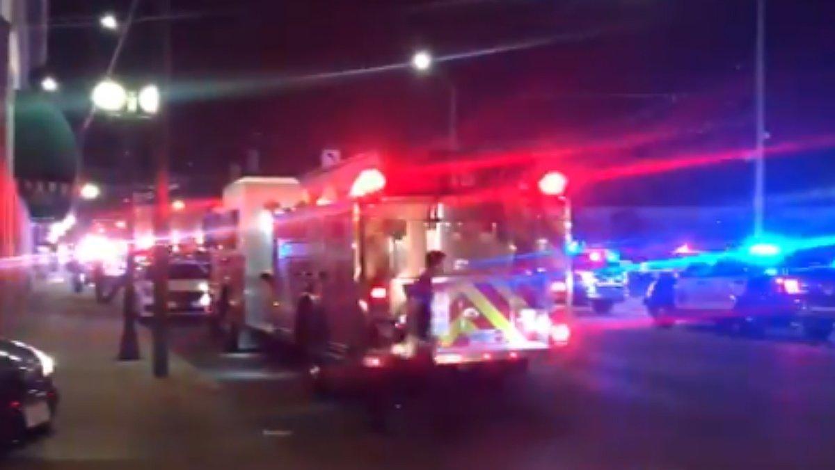 Almenys set morts en un tiroteig en una discoteca d'Ohio Almenys set morts en un tiroteig en una discoteca d'Ohio