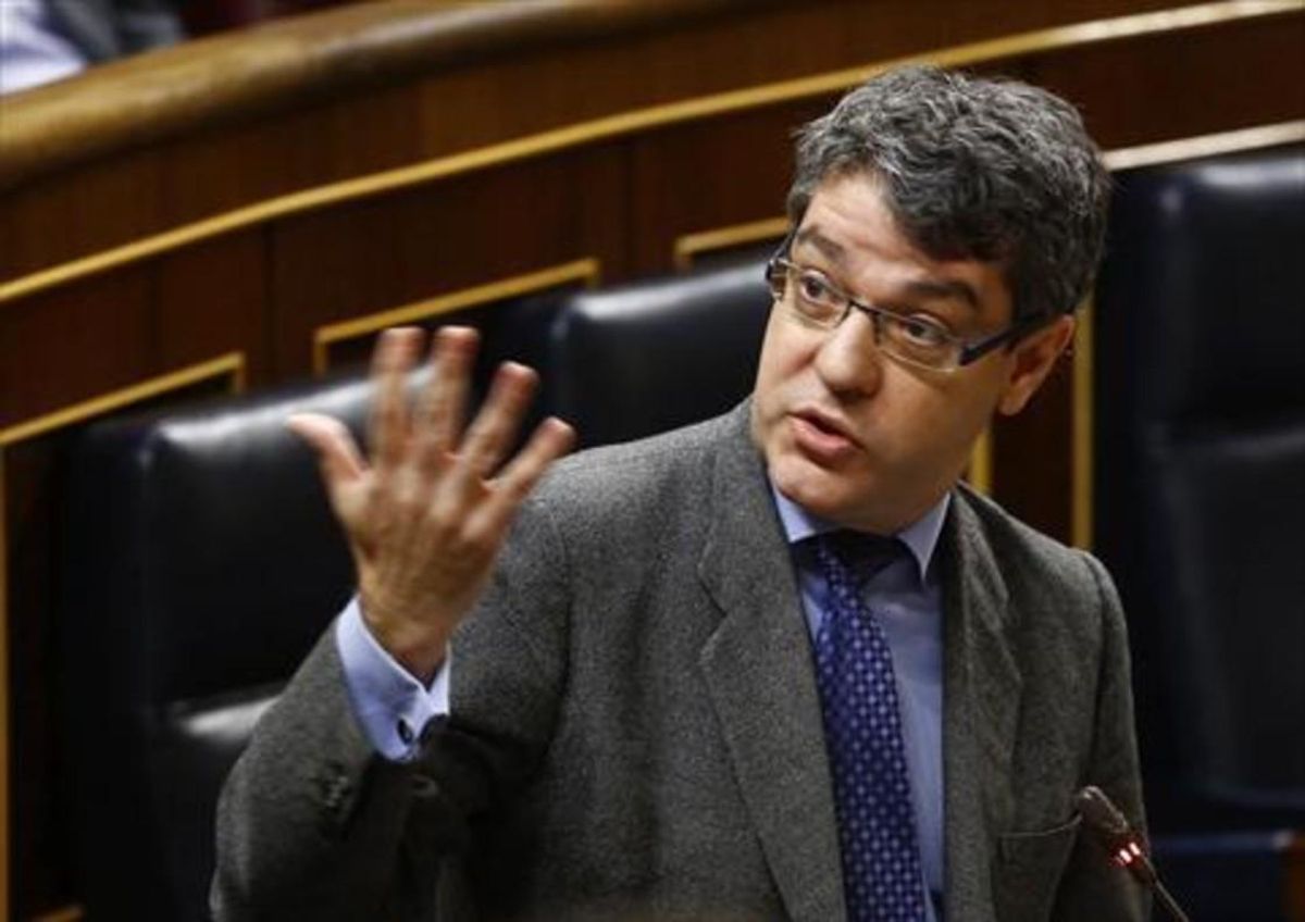 Álvaro Nadal, ministro de Energía, durante un pleno del Congreso de los Diputados. Álvaro Nadal, ministro de Energía, durante un pleno del Congreso de los Diputados.