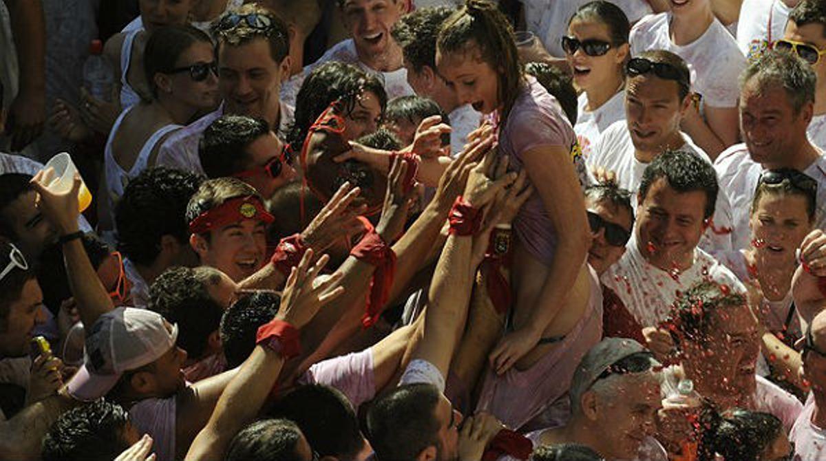 Plataformas contra la violencia machista denuncian agresiones sexuales durante las fiestas de San Fermín.