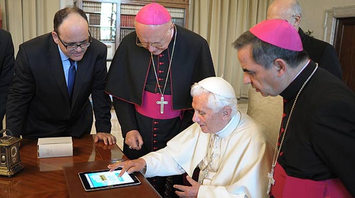 El Papa usa Twitter