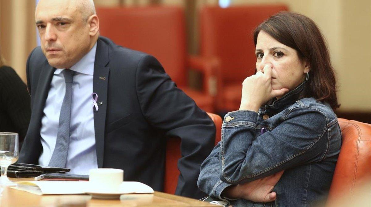 La portavoz parlamentaria del PSOE, Adriana Lastra, durante la Diputación Permanente del Congreso, este miércoles. La portavoz parlamentaria del PSOE, Adriana Lastra, durante la Diputación Permanente del Congreso, este miércoles.