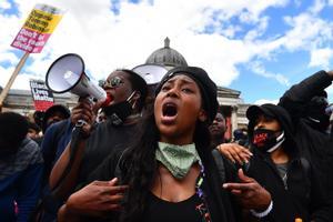 La activista de Black Lives Matter Sasha Johnson, durante una protesta en Londres el pasado 13 de junio.