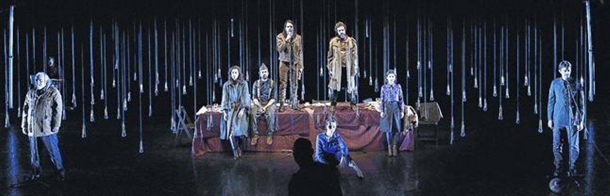 Una escena d’’Incerta glòria’, amb Andreu Benito i Joan Carreras, actors habituals de Rigola, als extrems. Una escena d’’Incerta glòria’, amb Andreu Benito i Joan Carreras, actors habituals de Rigola, als extrems.