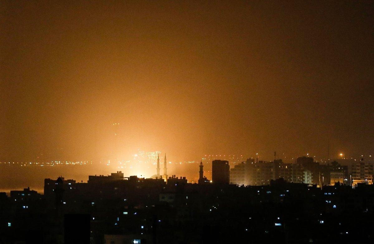Ataques de la Fuerza Aérea de Israel en contra de Gaza. Ataques de la Fuerza Aérea de Israel en contra de Gaza.