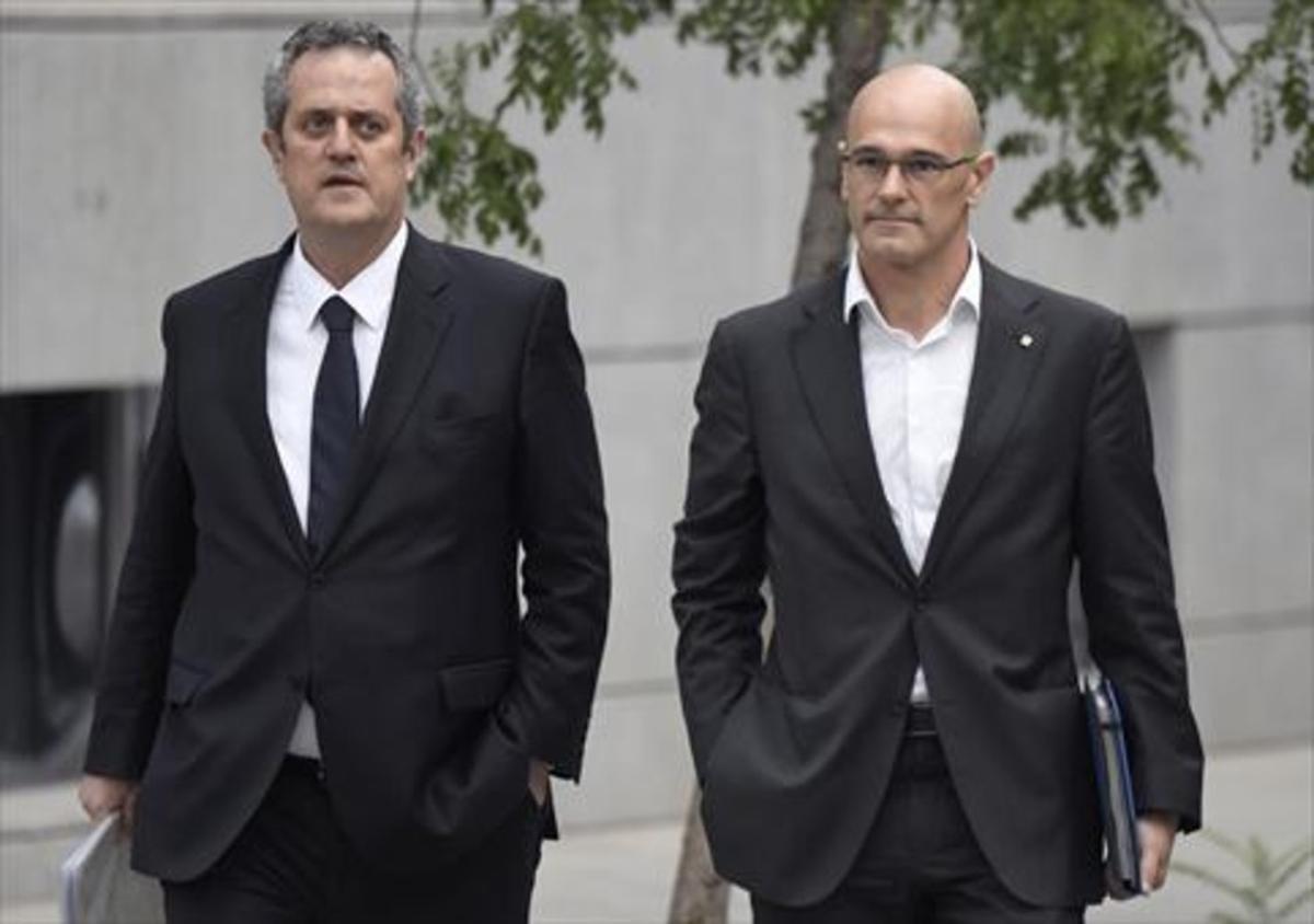 Joaquim Forn y Raül Romeva se dirigen a declarar ante la Audiencia Nacional, en una foto de archivo. Joaquim Forn y Raül Romeva se dirigen a declarar ante la Audiencia Nacional, en una foto de archivo.
