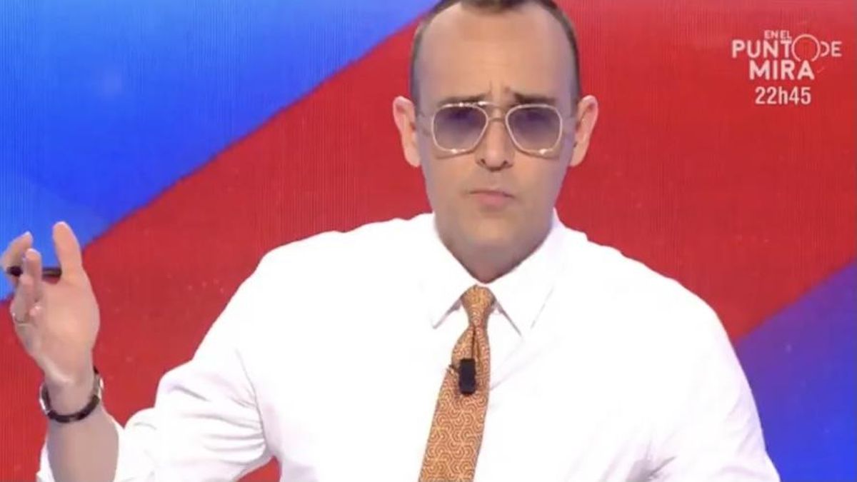 Risto Mejide abronca al técnico de sonido de 'Todo es mentira': "Si no lo entiendes, trabaja en otro programa" Risto Mejide abronca al técnico de sonido de 'Todo es mentira': "Si no lo entiendes, trabaja en otro programa"