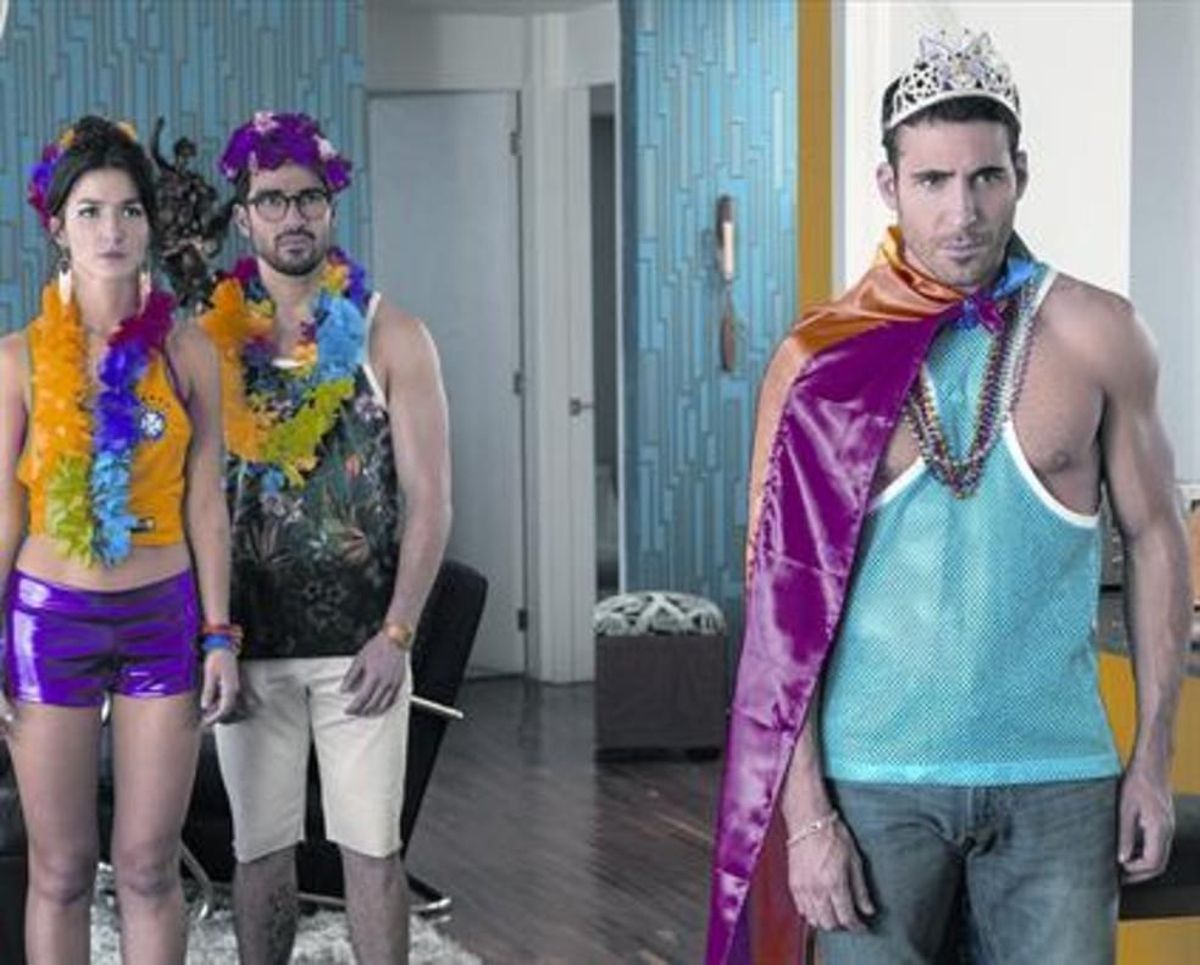 ’SENSATES’Miguel Ángel Silvestre, en una escena de la segunda temporada de ’Sense8’. ’SENSATES’Miguel Ángel Silvestre, en una escena de la segunda temporada de ’Sense8’.