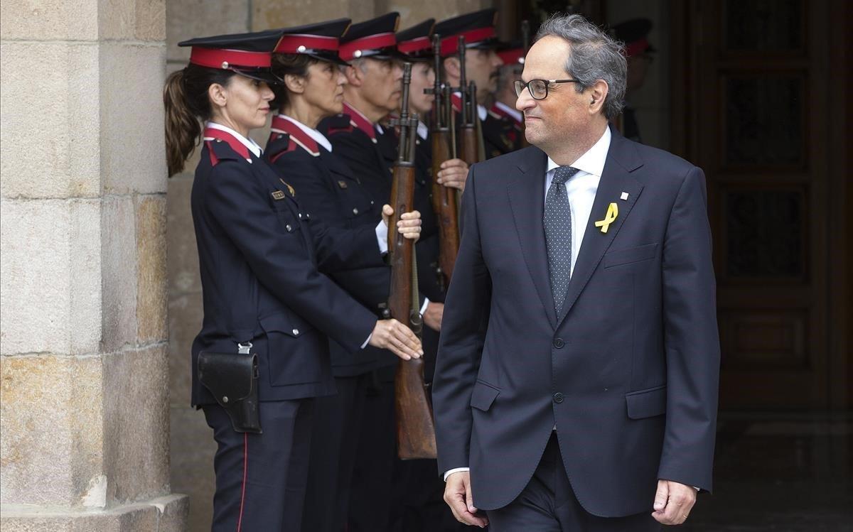 El Govern examina a 152 mossos para la guardia de Torra