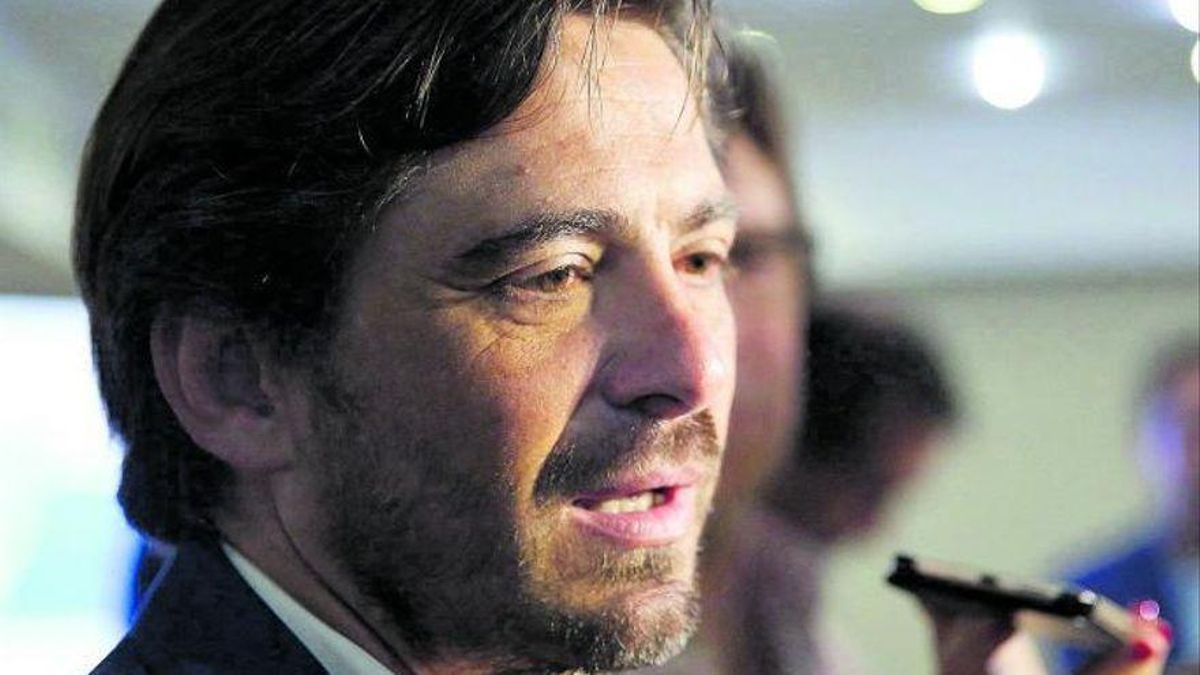 El presidente de CEHAT y de Ashotel pone sus cargos a disposición tras ser condenado por fraude fiscal El presidente de CEHAT y de Ashotel pone sus cargos a disposición tras ser condenado por fraude fiscal