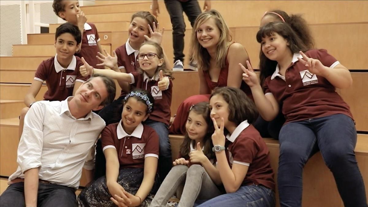 Philippe Jarousky, con algunos de sus pupilos más jóvenes, en la Seine Musicale. Philippe Jarousky, con algunos de sus pupilos más jóvenes, en la Seine Musicale.