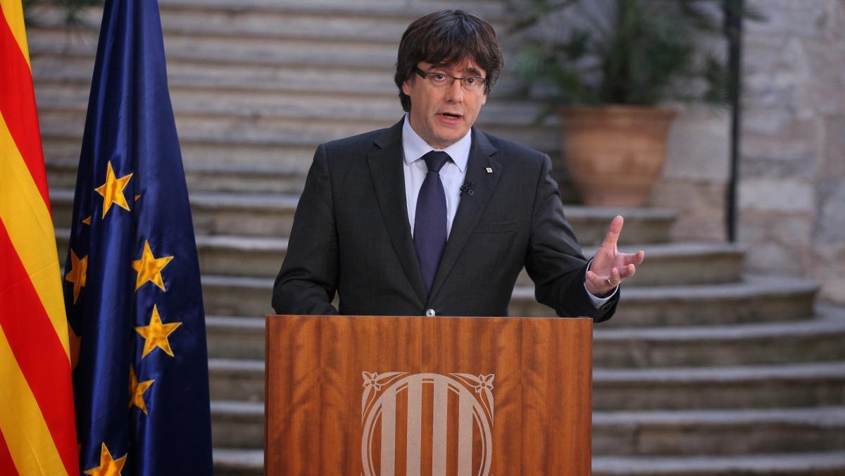  Puigdemont en su mensaje de Presidente de la Generalitat, hoy 28 de octubre en TV3