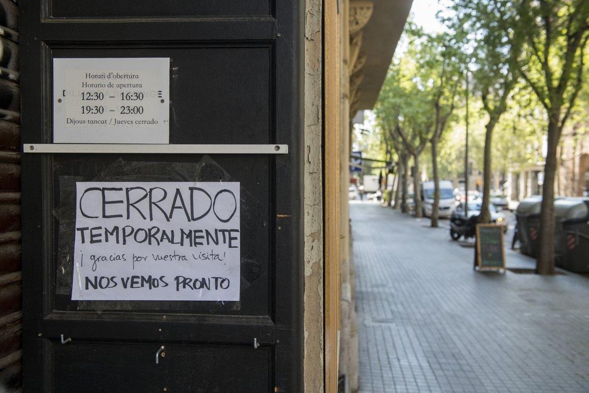 La economía española se contrae en el cuarto trimestre La economía española se contrae en el cuarto trimestre