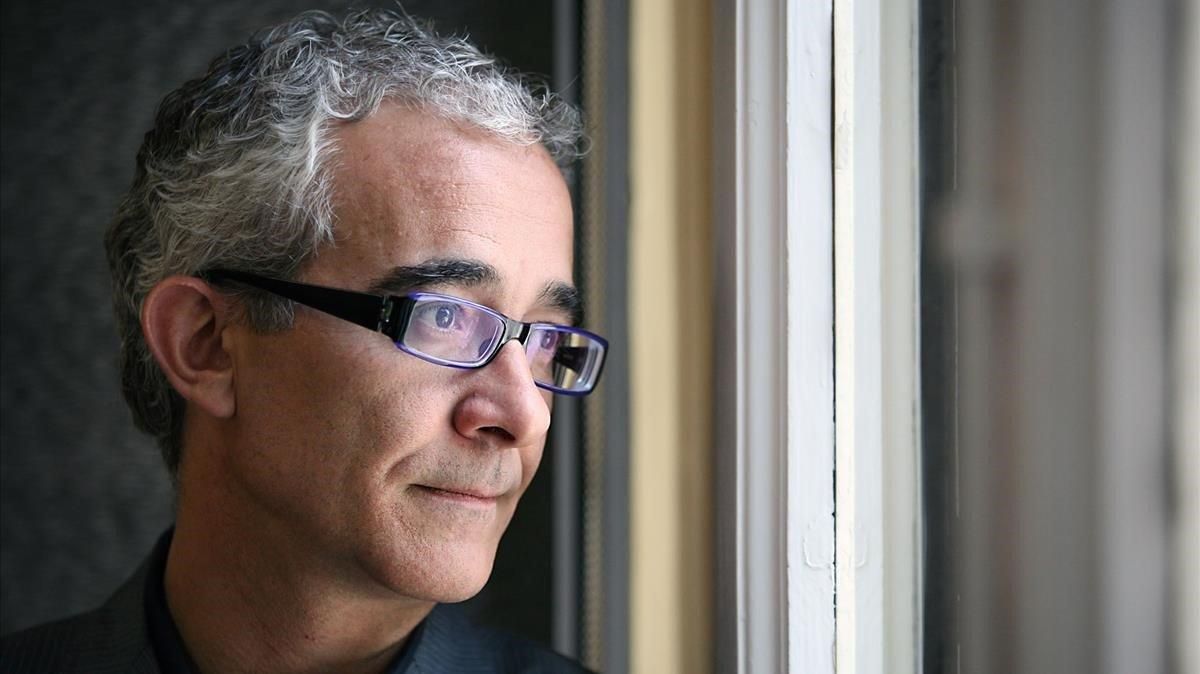 Mor el novel·lista i traductor Enrique de Hériz als 55 anys Mor el novel·lista i traductor Enrique de Hériz als 55 anys