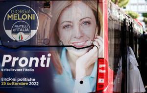 Cartel electoral de Giorgia Melonia en un autobús de Roma.