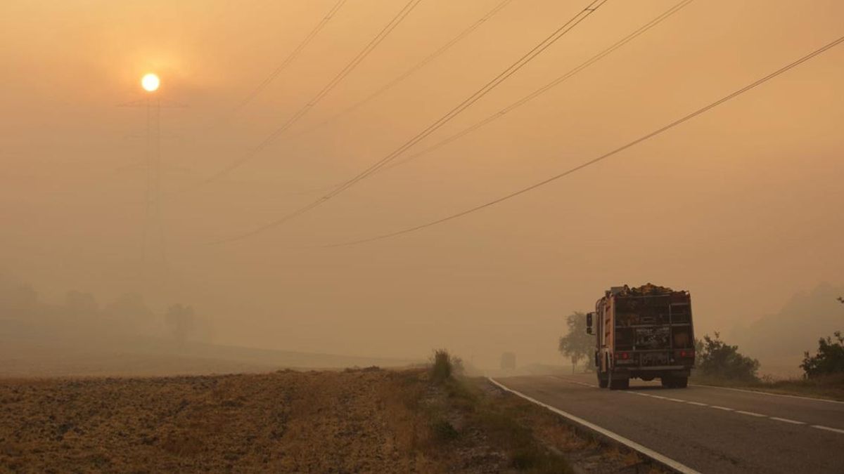 Efectivos en el incendio de Conca de Barberà Efectivos en el incendio de Conca de Barberà