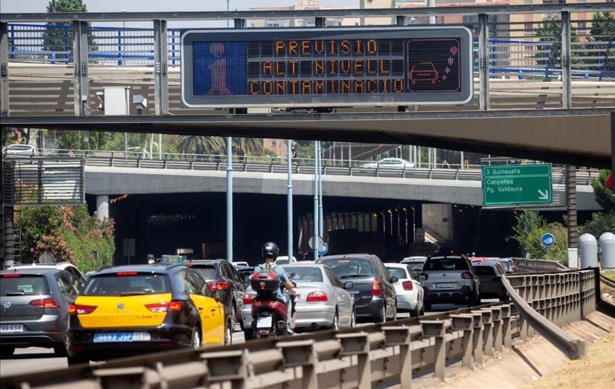 Episodio de contaminación atmosférica en Barcelona. Episodio de contaminación atmosférica en Barcelona.