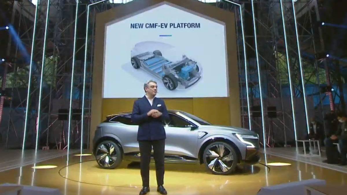 Luca de Meo, CEO de Renault, en la presentación del Mégane eVision Luca de Meo, CEO de Renault, en la presentación del Mégane eVision