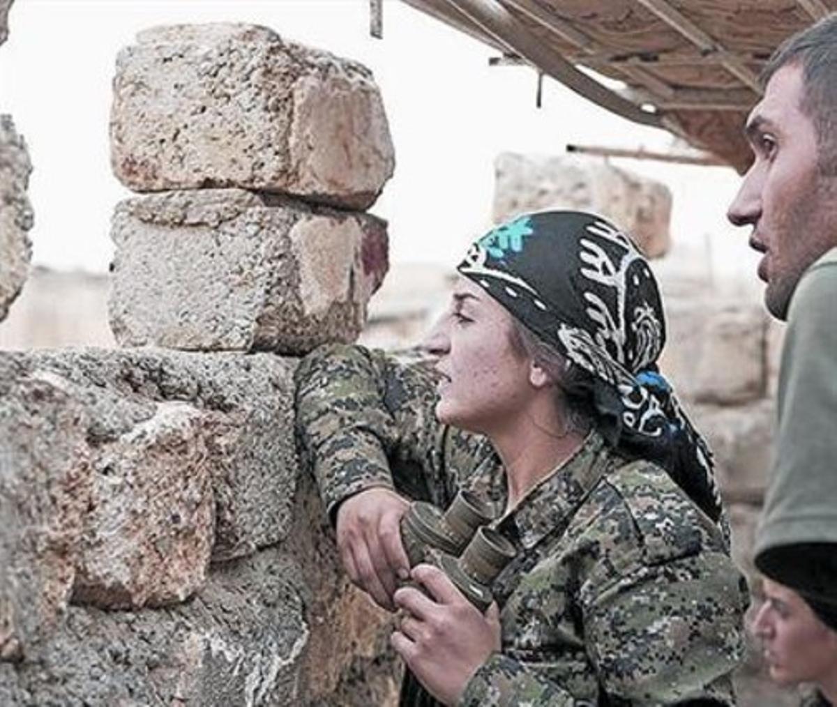 Narin Afrin, en el frente Narin Afrin, en el frente
