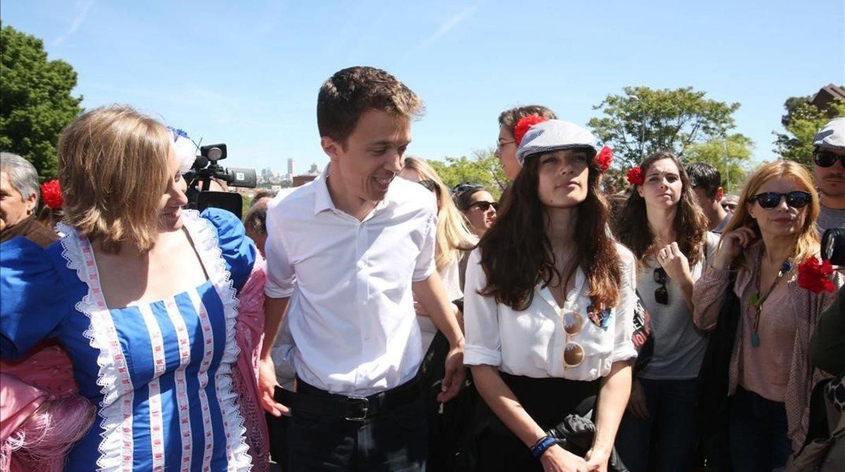 El candidato de Más Madrid a la Asamblea de Madrid, Íñigo Errejón, y la actual portavoz de Podemos en el Parlamento regional, Clara Serra El candidato de Más Madrid a la Asamblea de Madrid, Íñigo Errejón, y la actual portavoz de Podemos en el Parlamento regional, Clara Serra